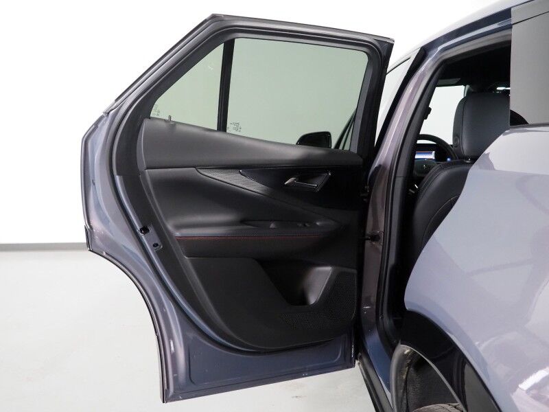 2025 Chevrolet Blazer EV RS AWD *NAVIGATION, ADAPTIVE CRUISE, SAFETY ALERTS, 360 VIEW CAMERAS, 17.7 INCH TOUCHSCREEN, CLIMATE SEATS, HEATED STEERING, POWER LIFTGATE, REMOTE START, 21 INCH WHEELS, WIRELESS CHARGING Round Rock TX