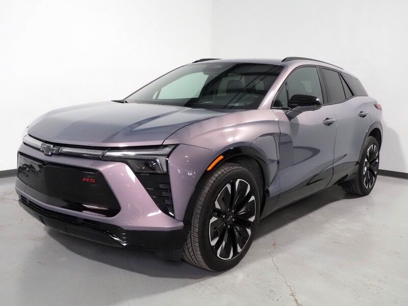 2025 Chevrolet Blazer EV RS AWD *NAVIGATION, ADAPTIVE CRUISE, SAFETY ALERTS, 360 VIEW CAMERAS, 17.7 INCH TOUCHSCREEN, CLIMATE SEATS, HEATED STEERING, POWER LIFTGATE, REMOTE START, 21 INCH WHEELS, WIRELESS CHARGING Round Rock TX
