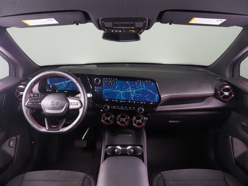 2025 Chevrolet Blazer EV RS AWD *NAVIGATION, ADAPTIVE CRUISE, SAFETY ALERTS, 360 VIEW CAMERAS, 17.7 INCH TOUCHSCREEN, CLIMATE SEATS, HEATED STEERING, POWER LIFTGATE, REMOTE START, 21 INCH WHEELS, WIRELESS CHARGING