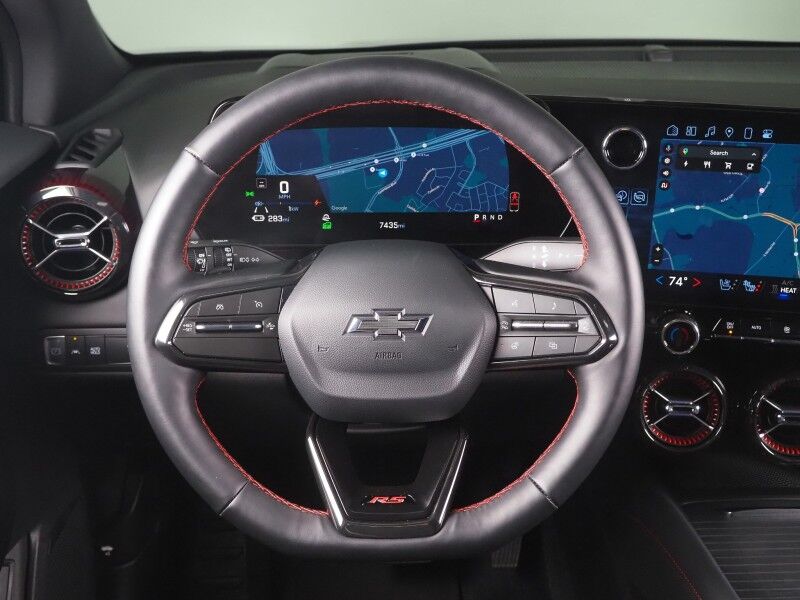 2025 Chevrolet Blazer EV RS AWD *NAVIGATION, ADAPTIVE CRUISE, SAFETY ALERTS, 360 VIEW CAMERAS, 17.7 INCH TOUCHSCREEN, CLIMATE SEATS, HEATED STEERING, POWER LIFTGATE, REMOTE START, 21 INCH WHEELS, WIRELESS CHARGING Round Rock TX