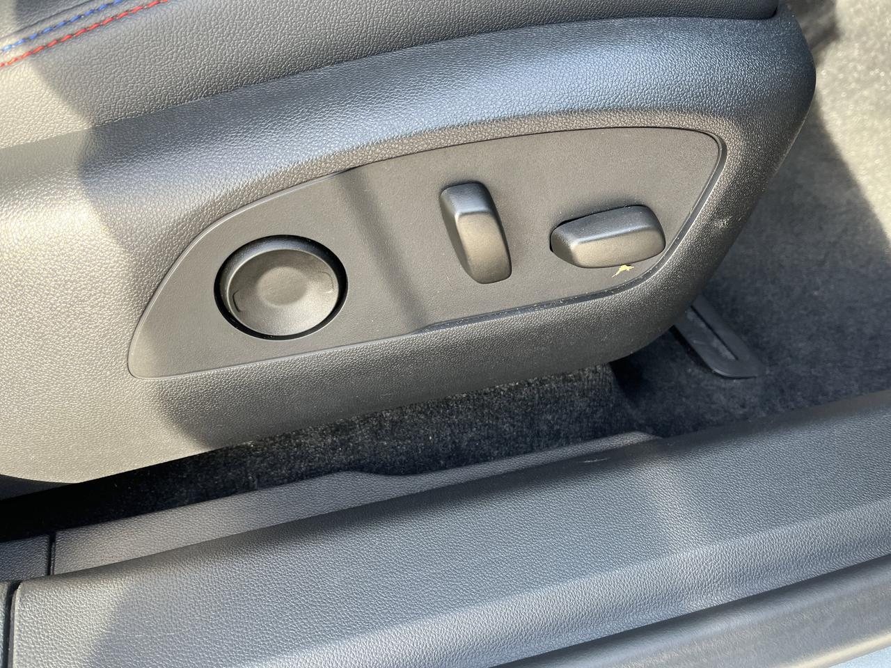 2025 Chevrolet Blazer EV RS eAWD w/Dual-LevelChargeCord 21s AdptvCrz HtdCldMemLthr HD-SrrndVsn Saukville WI