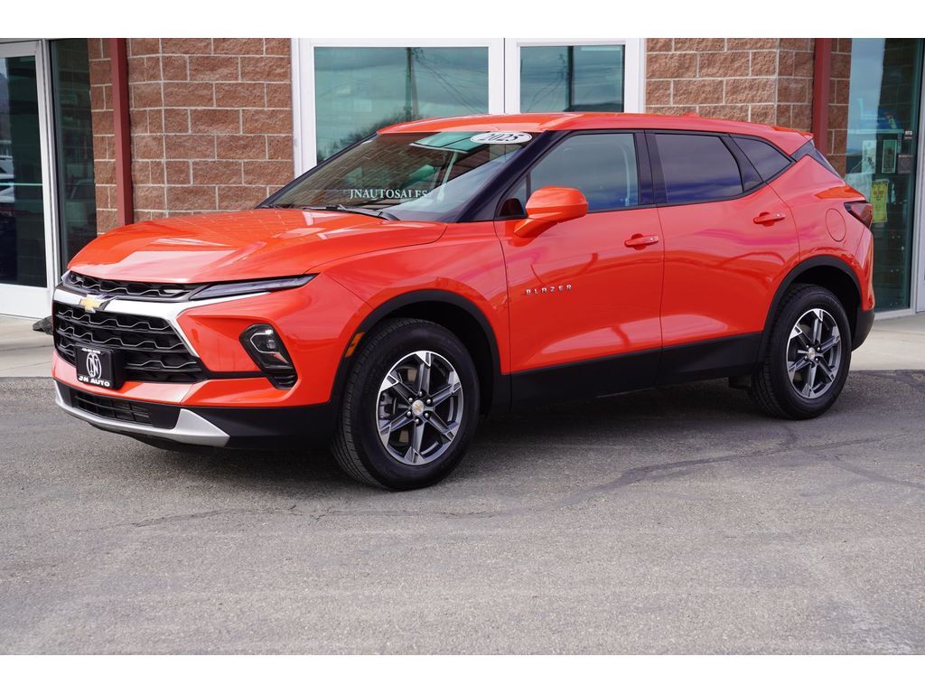 2025 Chevrolet Blazer LT