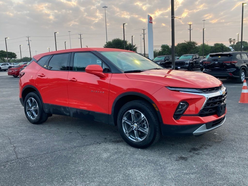2025 Chevrolet Blazer LT