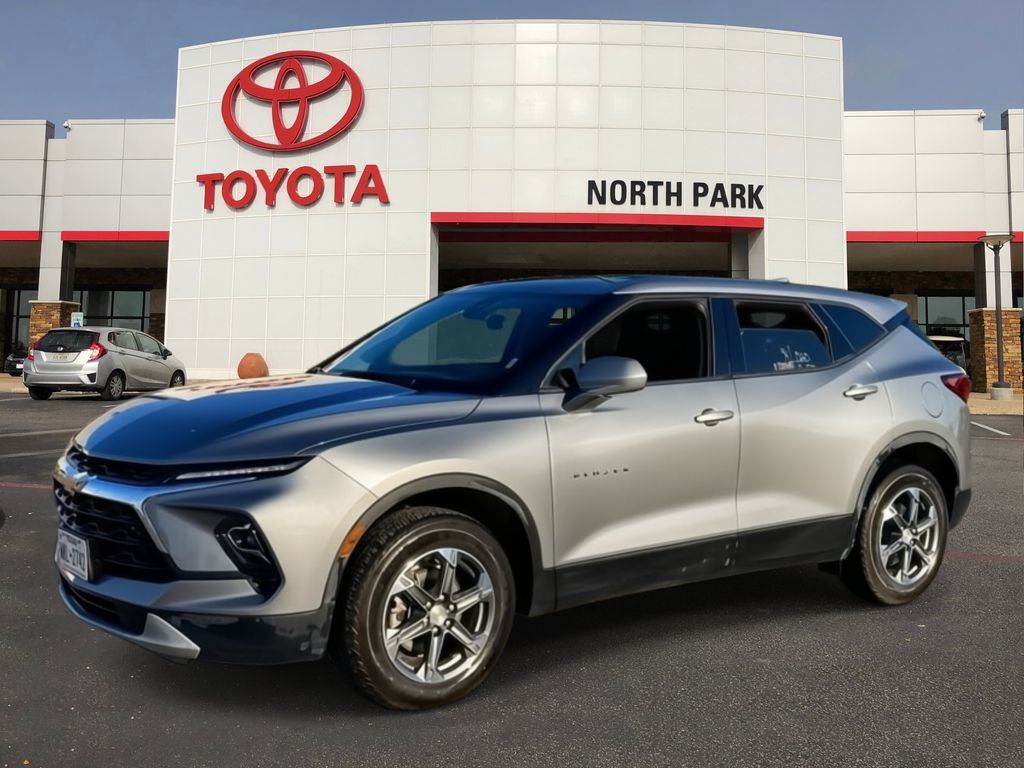 2025 Chevrolet Blazer LT