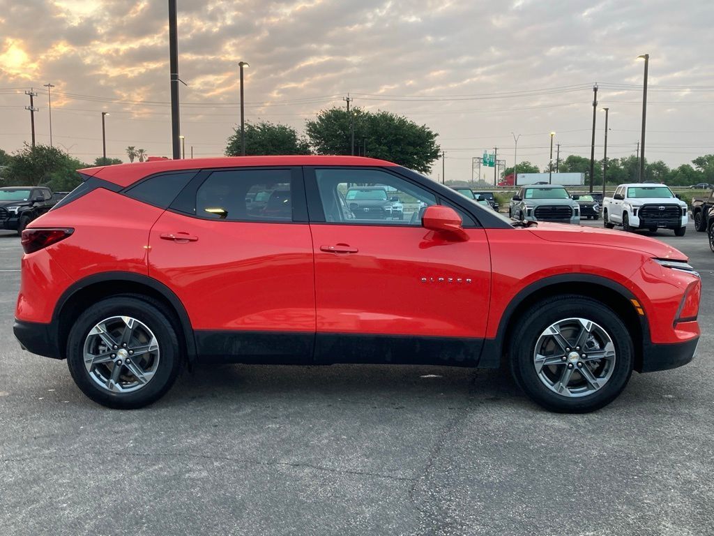 2025 Chevrolet Blazer LT