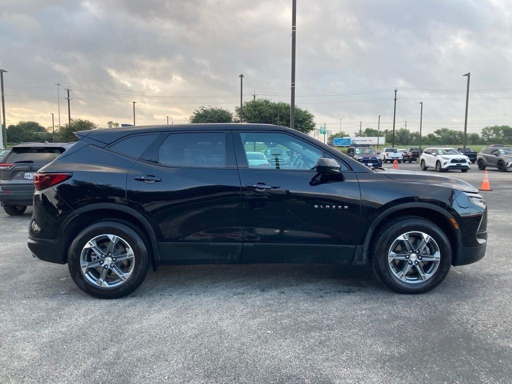 2025 Chevrolet Blazer LT