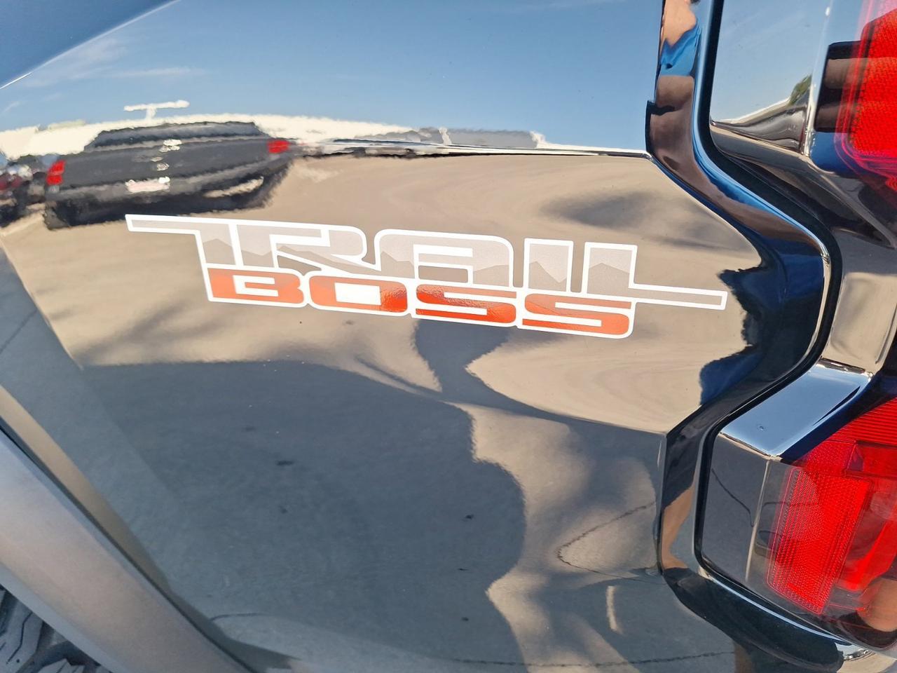2025 Chevrolet Colorado 4WD Trail Boss Hurst TX