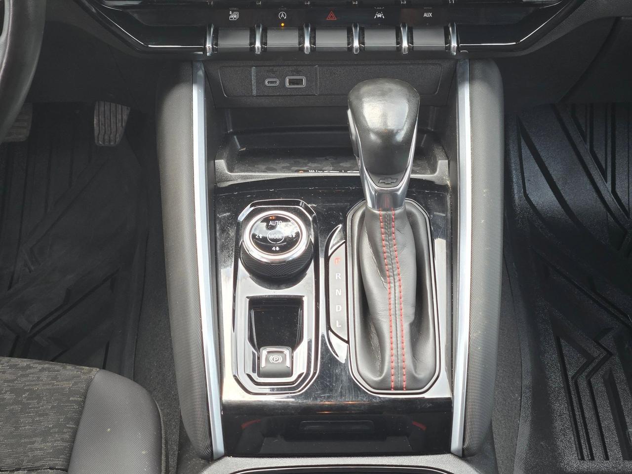 2025 Chevrolet Colorado 4WD Z71 Castroville TX