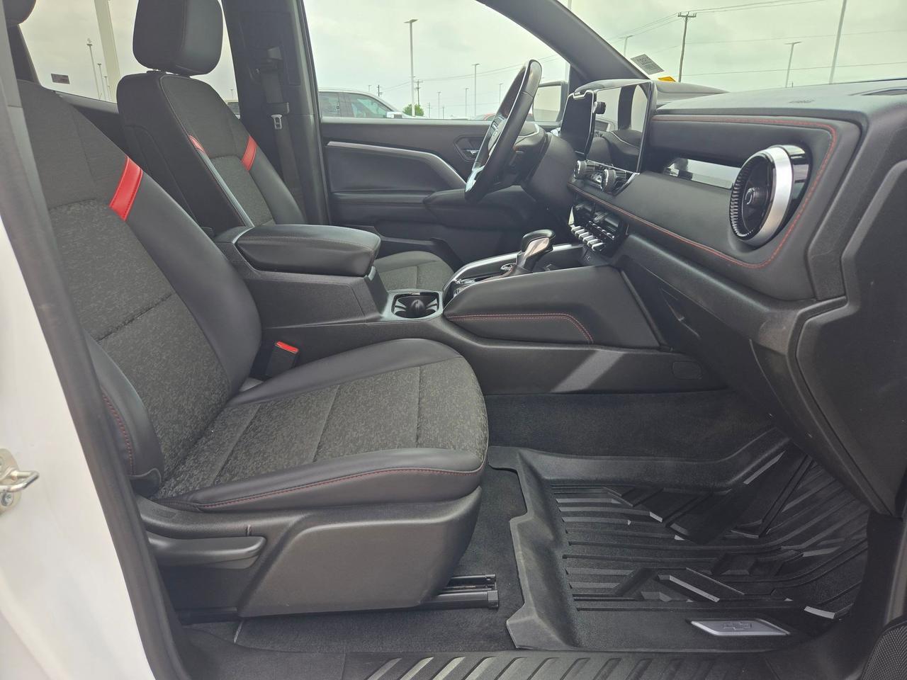 2025 Chevrolet Colorado 4WD Z71 Castroville TX