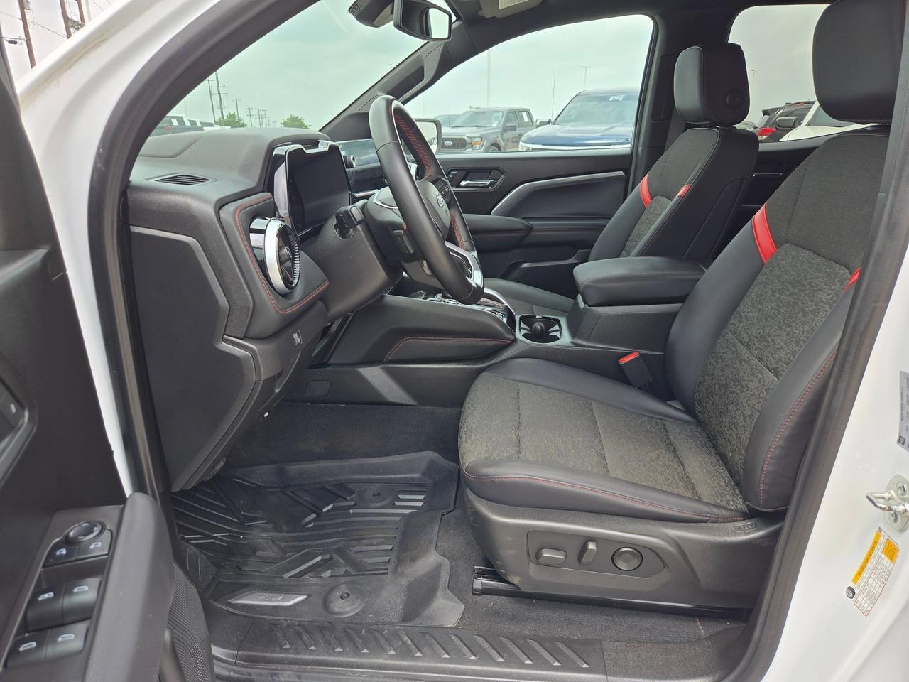 2025 Chevrolet Colorado 4WD Z71 Castroville TX