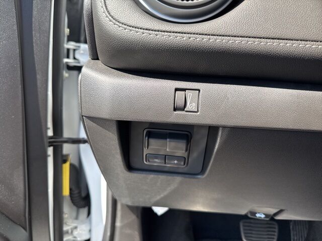 2025 Chevrolet Colorado LT  TX