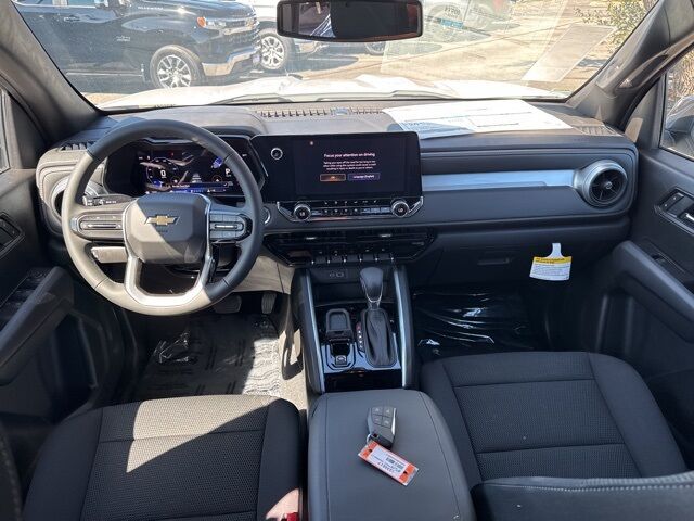 2025 Chevrolet Colorado LT  TX