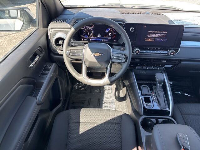 2025 Chevrolet Colorado LT  TX