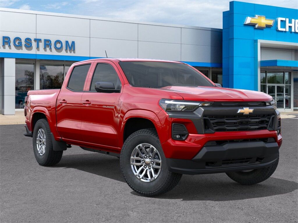 2025 Chevrolet Colorado LT Green Bay WI