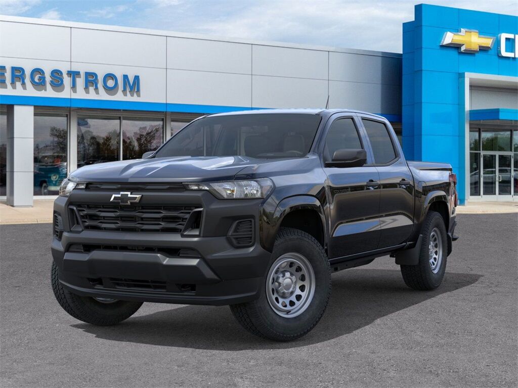 2025 Chevrolet Colorado Work Truck Green Bay WI