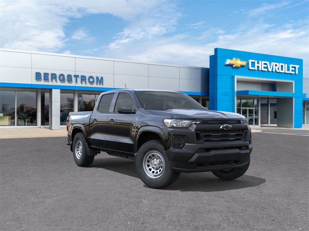 2025 Chevrolet Colorado Work Truck Green Bay WI