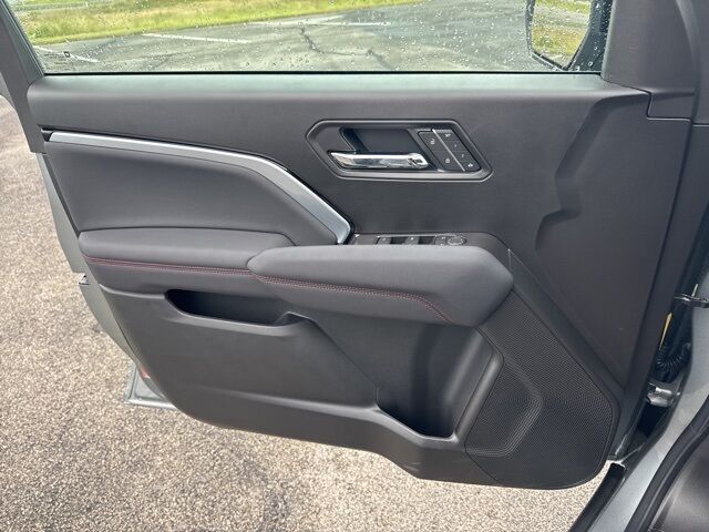 2025 Chevrolet Colorado Z71  TX