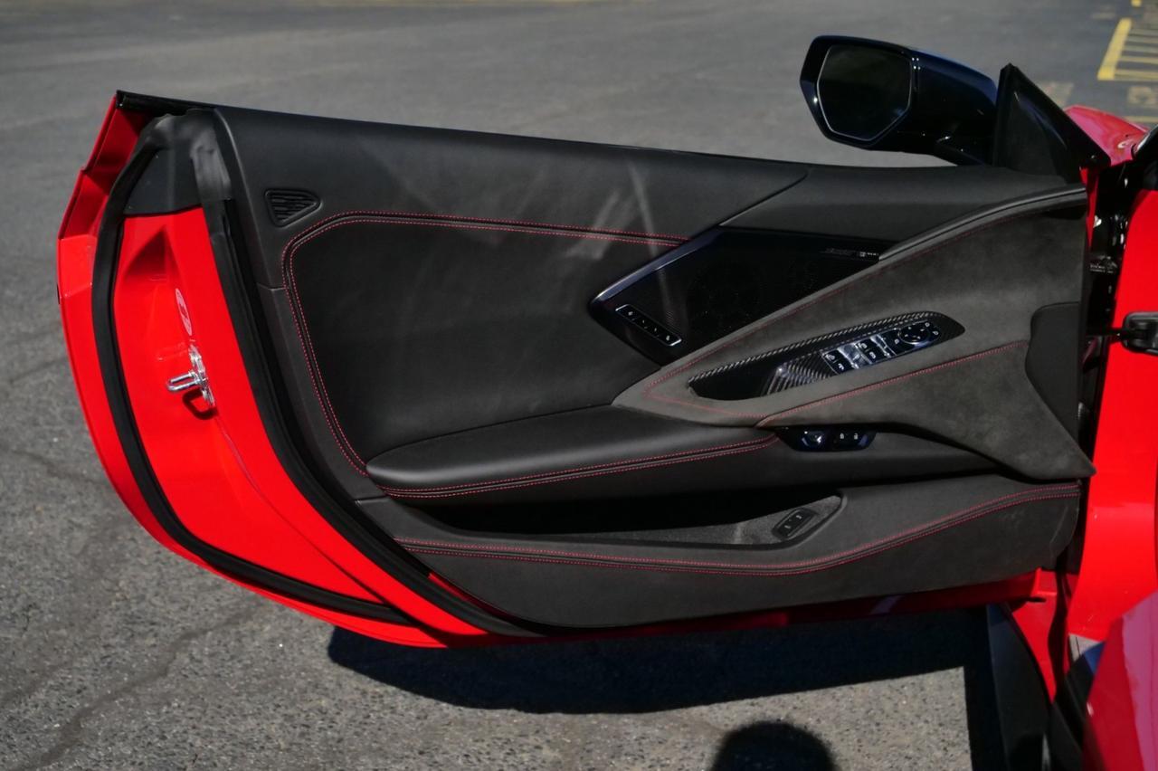 2025 Chevrolet Corvette 3LT / Z51 Performance Package / Front Lift Adjust! Lincolnton NC