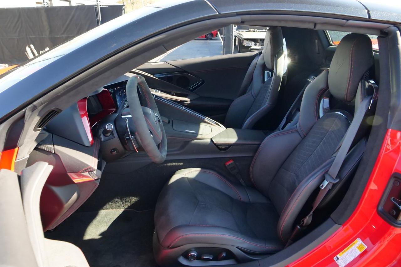 2025 Chevrolet Corvette 3LT / Z51 Performance Package / Front Lift Adjust! Lincolnton NC