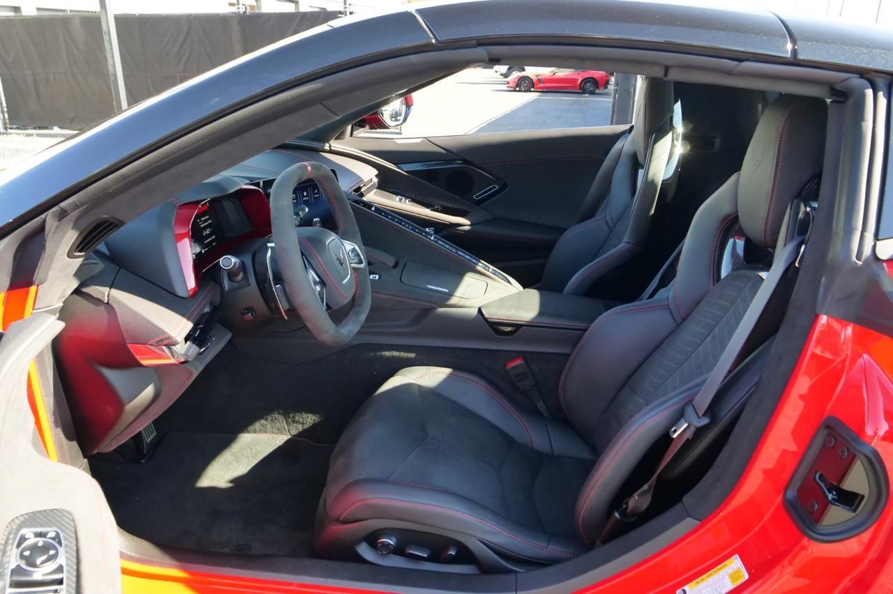 2025 Chevrolet Corvette 3LT / Z51 Performance Package / Front Lift Adjust! Lincolnton NC