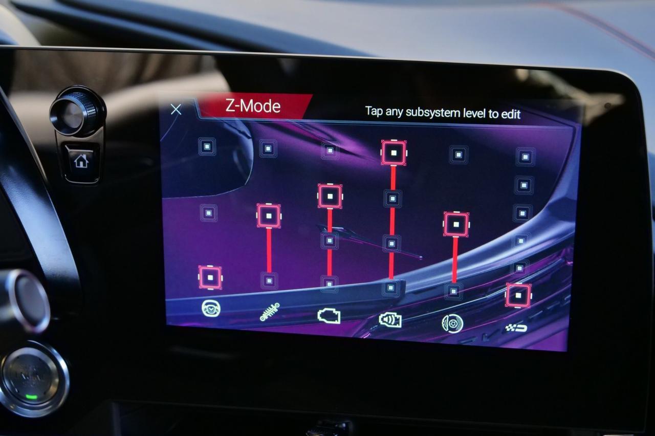 2025 Chevrolet Corvette E-RAY Convertible 3LZ / Carbon Ceramic Brakes / AWD! Lincolnton NC