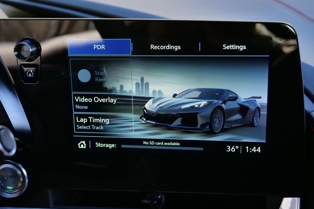 2025 Chevrolet Corvette E-RAY Convertible 3LZ / Carbon Ceramic Brakes / AWD! Lincolnton NC