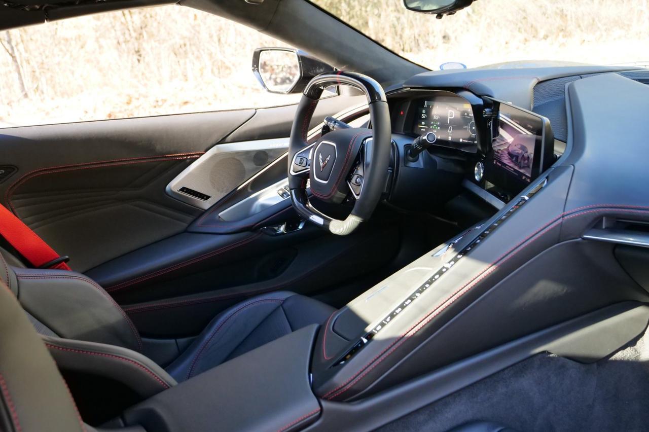 2025 Chevrolet Corvette E-RAY Convertible 3LZ / Carbon Ceramic Brakes / AWD! Lincolnton NC