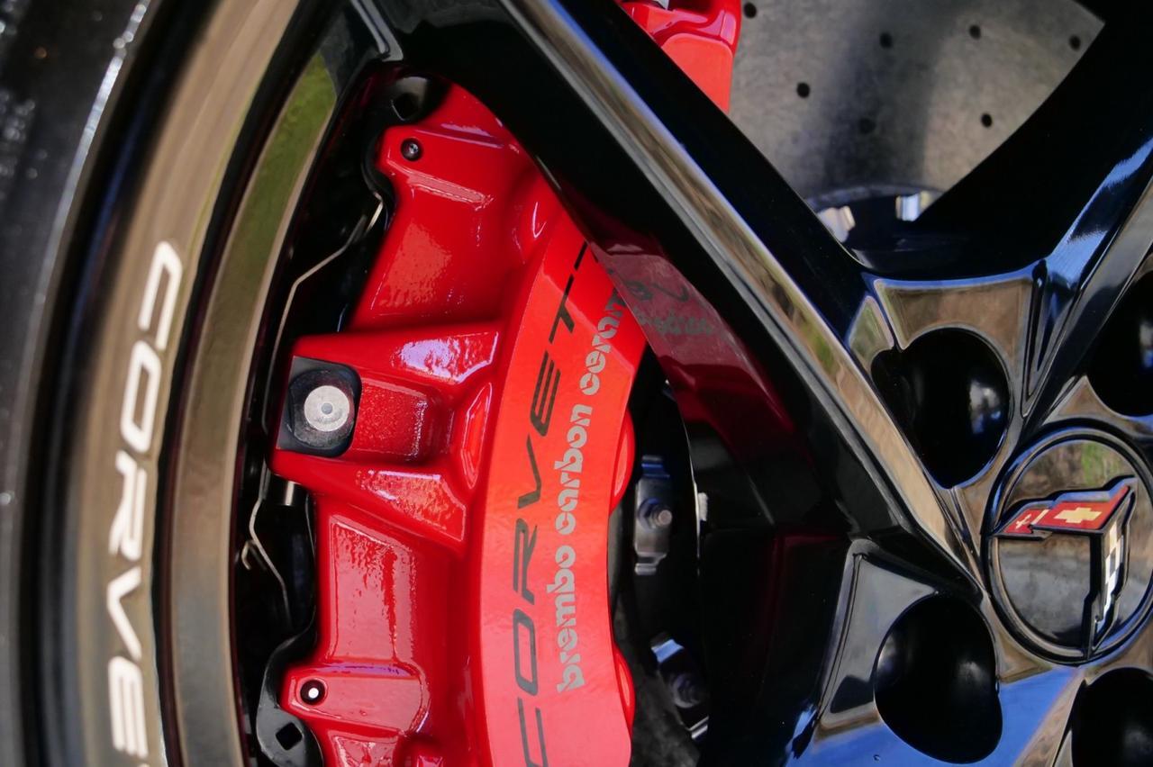 2025 Chevrolet Corvette E-RAY Convertible 3LZ / Carbon Ceramic Brakes / AWD! Lincolnton NC