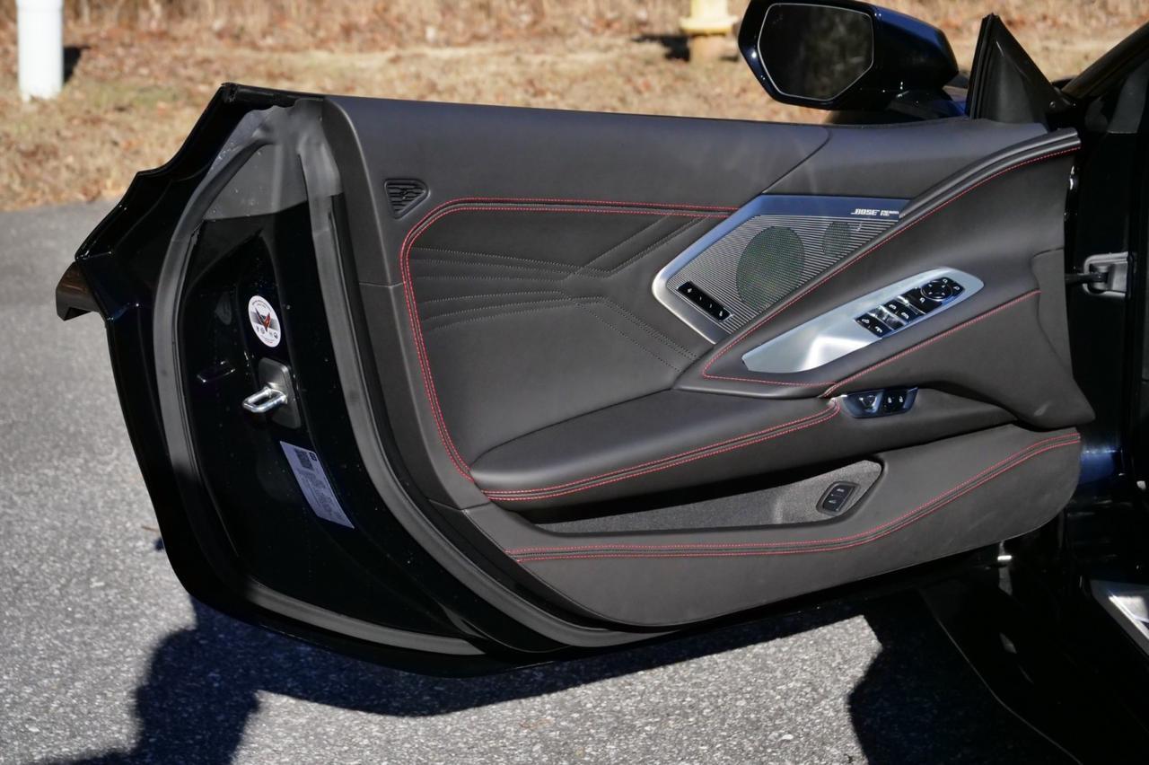 2025 Chevrolet Corvette E-RAY Convertible 3LZ / Carbon Ceramic Brakes / AWD! Lincolnton NC