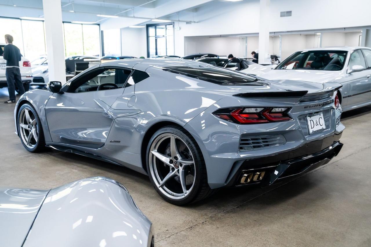 2025 Chevrolet Corvette E-Ray 1LZ Performance Package Portland OR