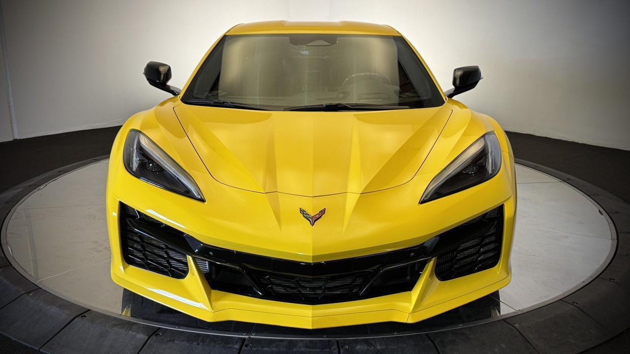 2025 Chevrolet Corvette E-Ray 3LZ Anaheim Hills CA