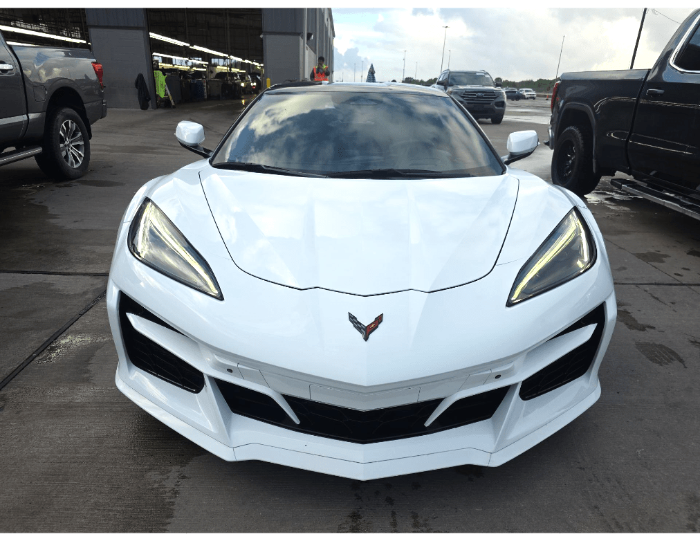2025 Chevrolet Corvette E-Ray 3LZ Carbon Ceramic Brakes Magnetic Ride Control Portland OR