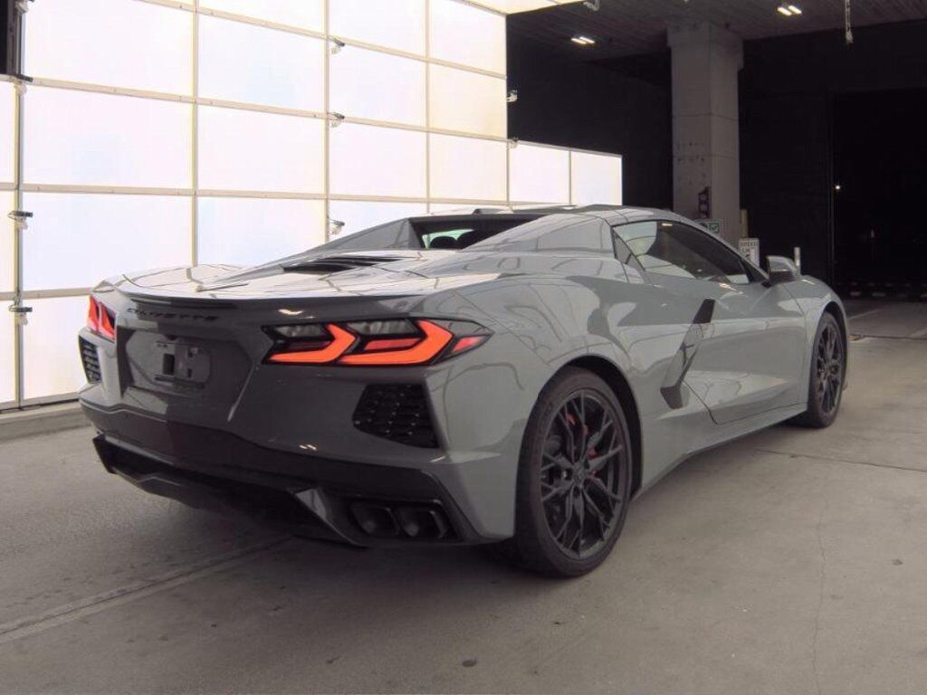 2025 Chevrolet Corvette Stingray Convertible photo 2