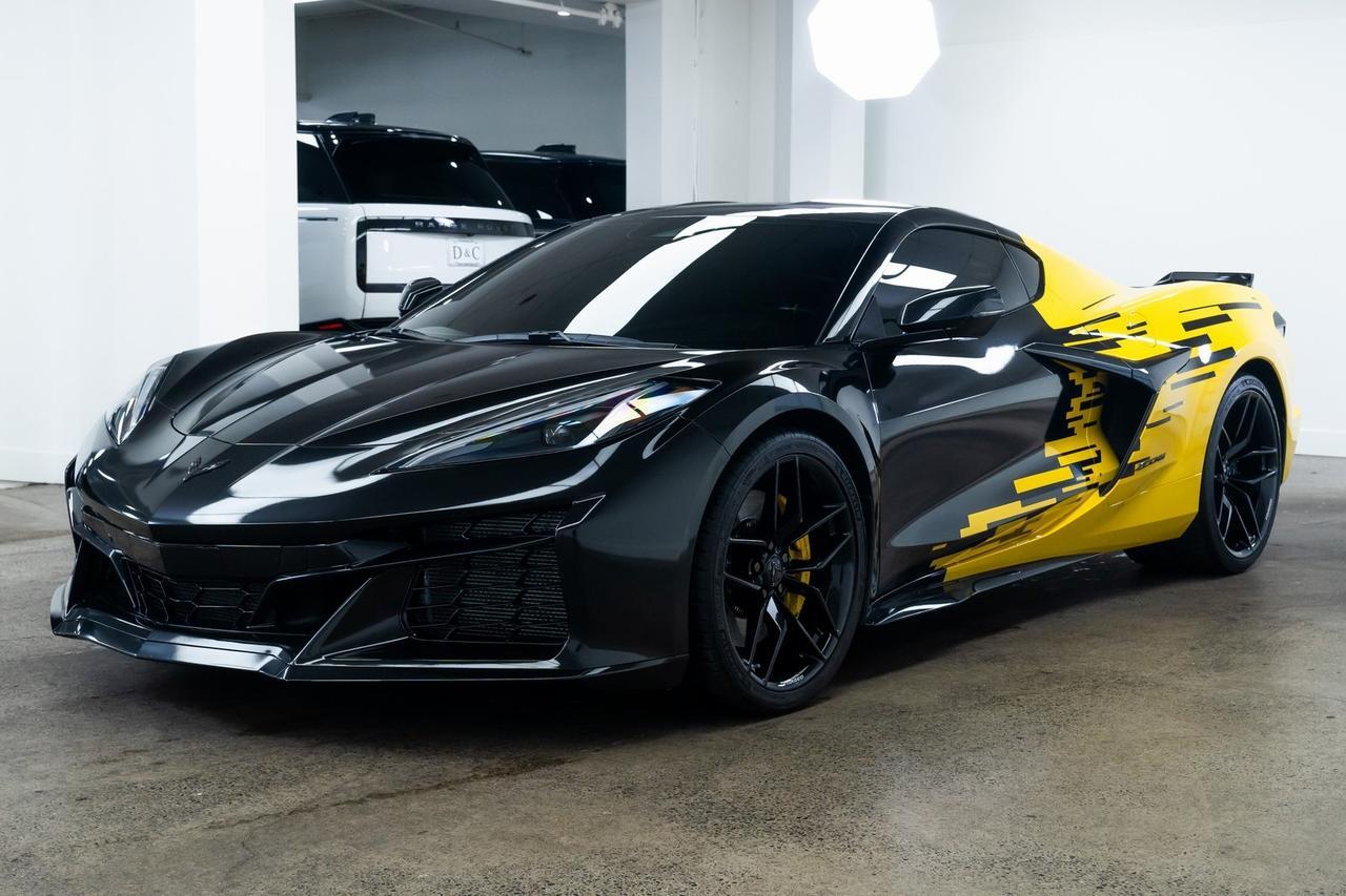 2025 Chevrolet Corvette Z06 1LZ 1-Owner Custom Vinyl Wrap Portland OR