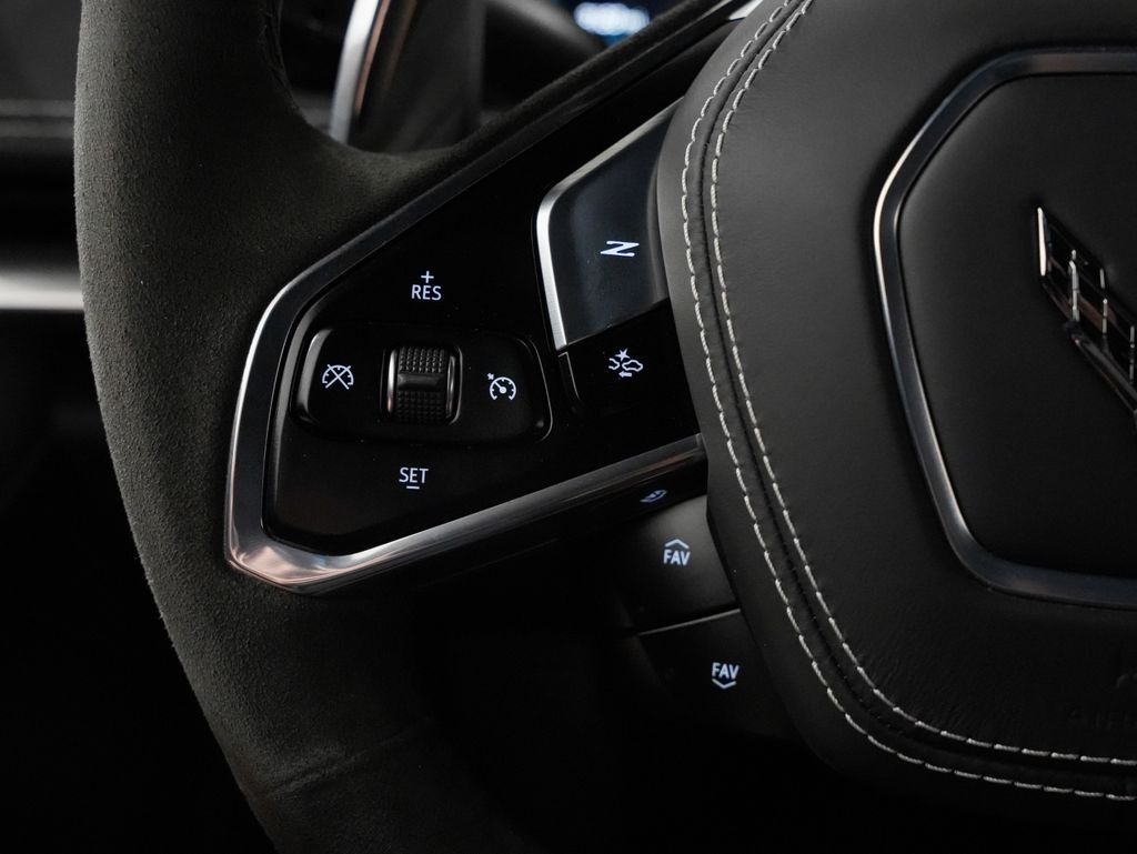 2025 Chevrolet Corvette 1LZ - Photo 14