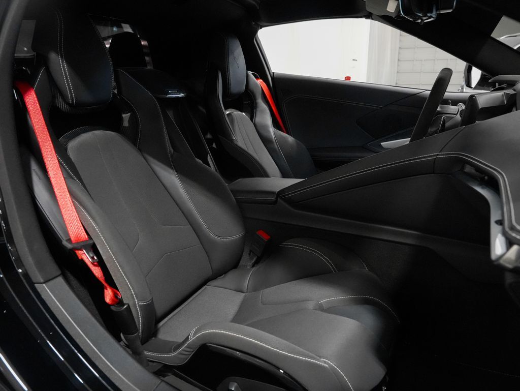 2025 Chevrolet Corvette 1LZ - Photo 24