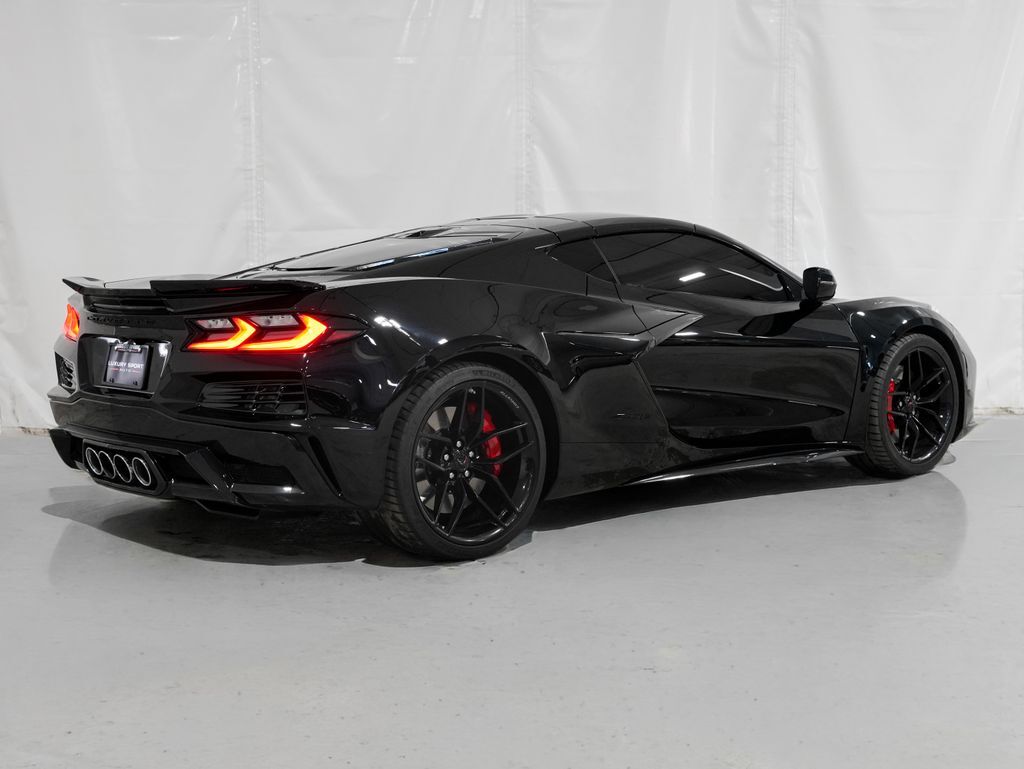 2025 Chevrolet Corvette 1LZ - Photo 6
