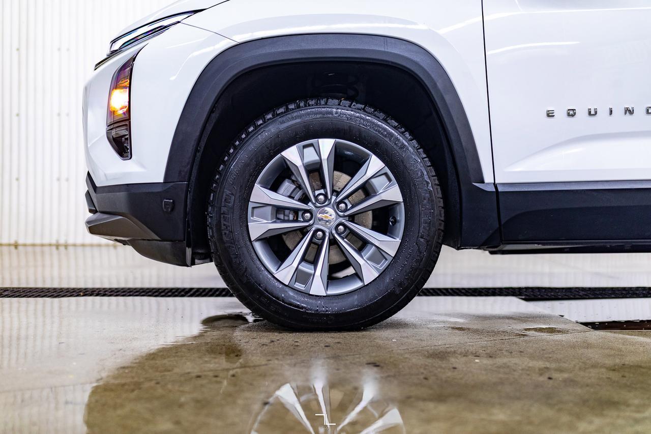 2025 Chevrolet Equinox AWD LT Leather Roof Nav BCam Red Deer AB