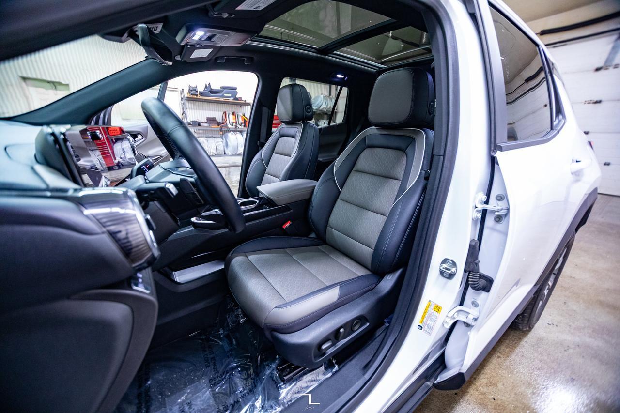 2025 Chevrolet Equinox AWD LT Leather Roof Nav BCam Red Deer AB