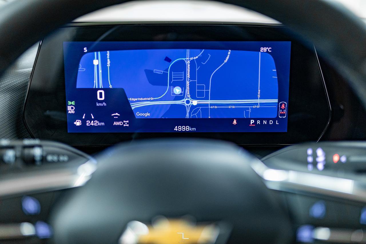 2025 Chevrolet Equinox AWD LT Nav Roof BCam Red Deer AB