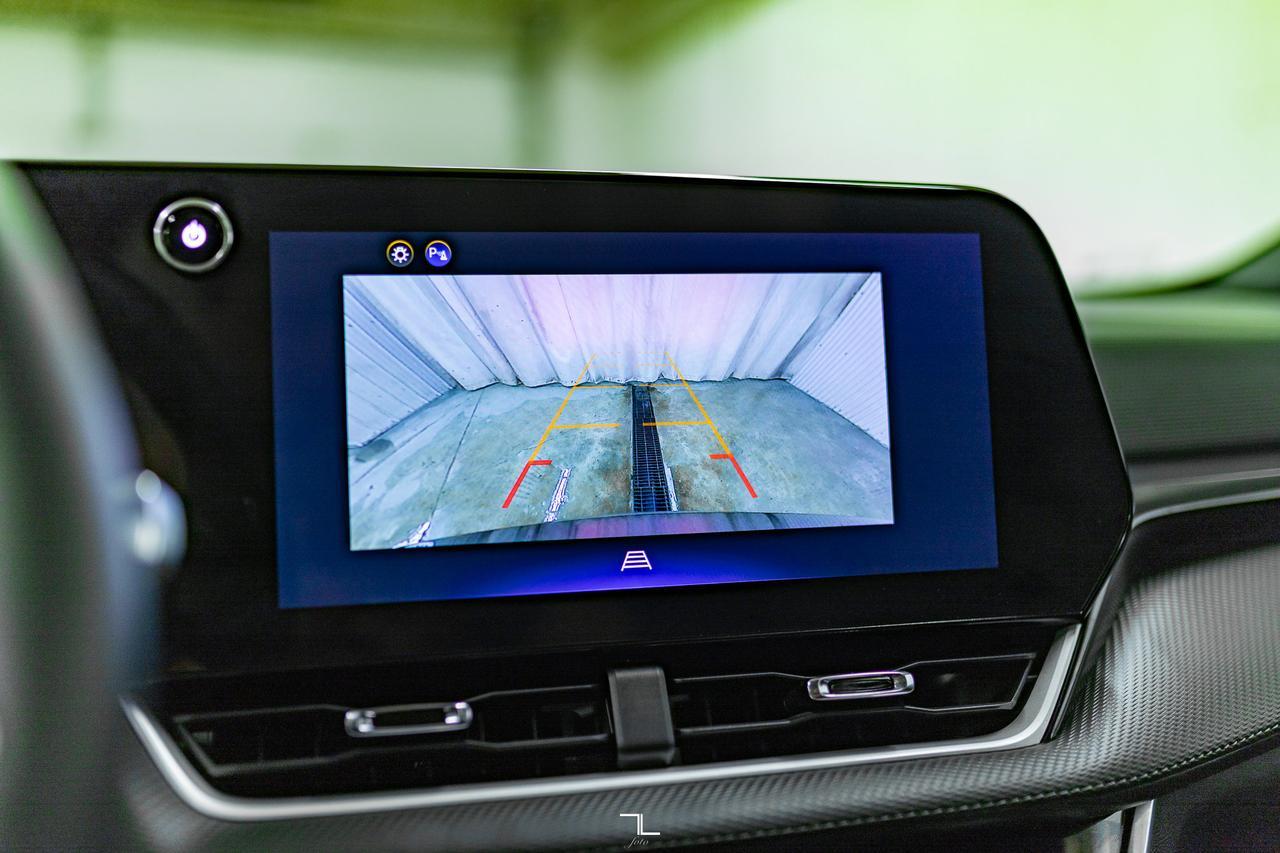 2025 Chevrolet Equinox AWD LT Nav Roof BCam Red Deer AB