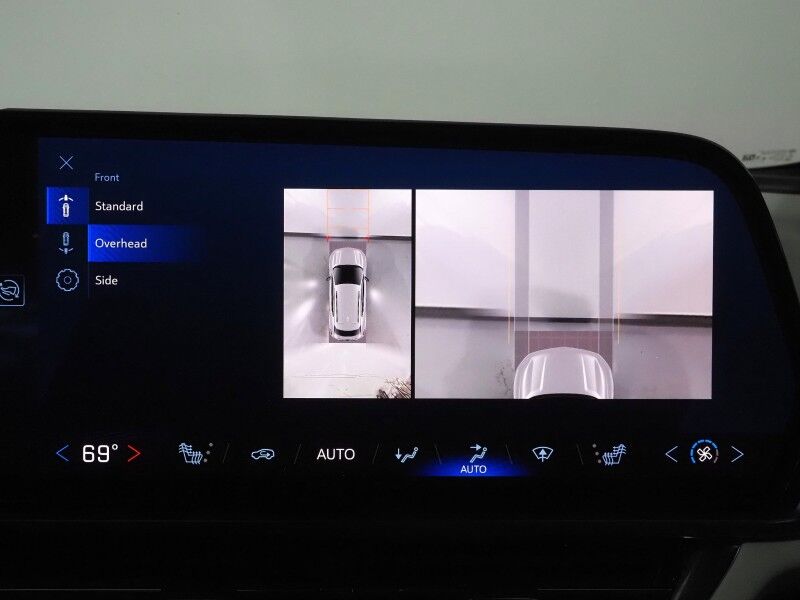 2025 Chevrolet Equinox EV LT *CONVENIENCE PKG, NAVIGATION, ADAPTIVE CRUISE, SAFETY ALERTS, COLOR TOUCHSCREEN, 360 VIEW CAMERAS, HEATED SEATS/STEERING, REMOTE START, POWER LIFTGATE, WIRELESS CHARGING Round Rock TX