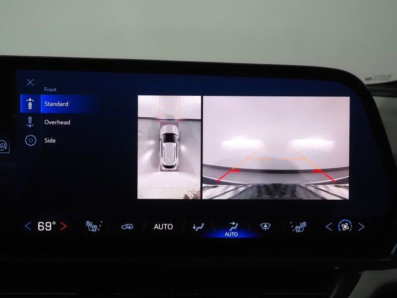 2025 Chevrolet Equinox EV LT *CONVENIENCE PKG, NAVIGATION, ADAPTIVE CRUISE, SAFETY ALERTS, COLOR TOUCHSCREEN, 360 VIEW CAMERAS, HEATED SEATS/STEERING, REMOTE START, POWER LIFTGATE, WIRELESS CHARGING Round Rock TX