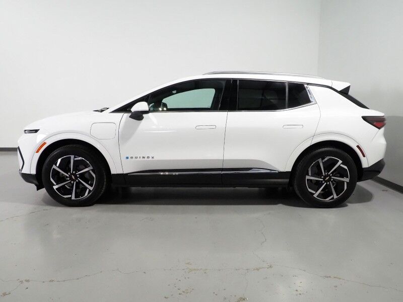 2025 Chevrolet Equinox EV LT *CONVENIENCE PKG, NAVIGATION, ADAPTIVE CRUISE, SAFETY ALERTS, COLOR TOUCHSCREEN, 360 VIEW CAMERAS, HEATED SEATS/STEERING, REMOTE START, POWER LIFTGATE, WIRELESS CHARGING Round Rock TX