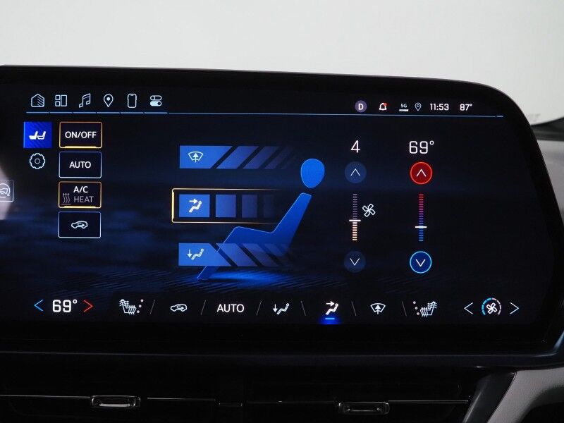 2025 Chevrolet Equinox EV LT *CONVENIENCE PKG, NAVIGATION, ADAPTIVE CRUISE, SAFETY ALERTS, COLOR TOUCHSCREEN, 360 VIEW CAMERAS, HEATED SEATS/STEERING, REMOTE START, POWER LIFTGATE, WIRELESS CHARGING Round Rock TX