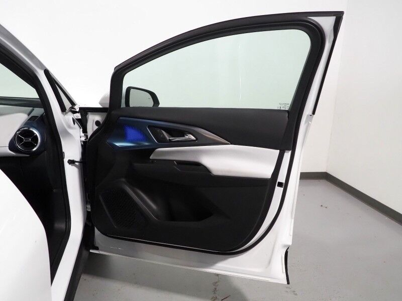 2025 Chevrolet Equinox EV LT *CONVENIENCE PKG, NAVIGATION, ADAPTIVE CRUISE, SAFETY ALERTS, COLOR TOUCHSCREEN, 360 VIEW CAMERAS, HEATED SEATS/STEERING, REMOTE START, POWER LIFTGATE, WIRELESS CHARGING Round Rock TX