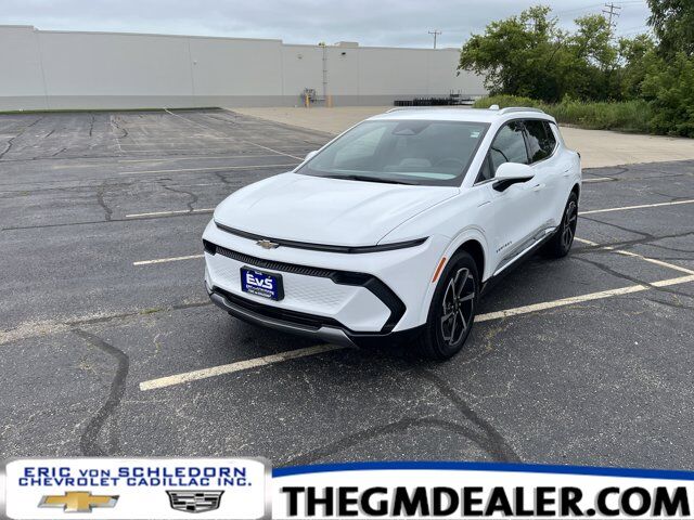 2025 Chevrolet Equinox EV LT FWD ActiveSafety2 Comfort ConvPkgs w/HtdSeats AutosensePwrLiftgate DualLevelChargeCord Milwaukee WI