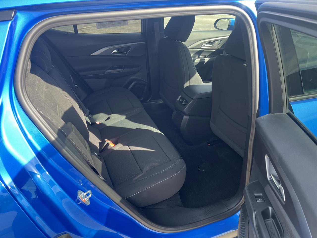 2025 Chevrolet Equinox EV LT1 Comfort ActiveSfty2Pkgs w/Dual-LevelChargeCord HtdSeats HtdStrngWhl 8-WayPwrDrvrSeat HD-SrrndVsn Saukville WI