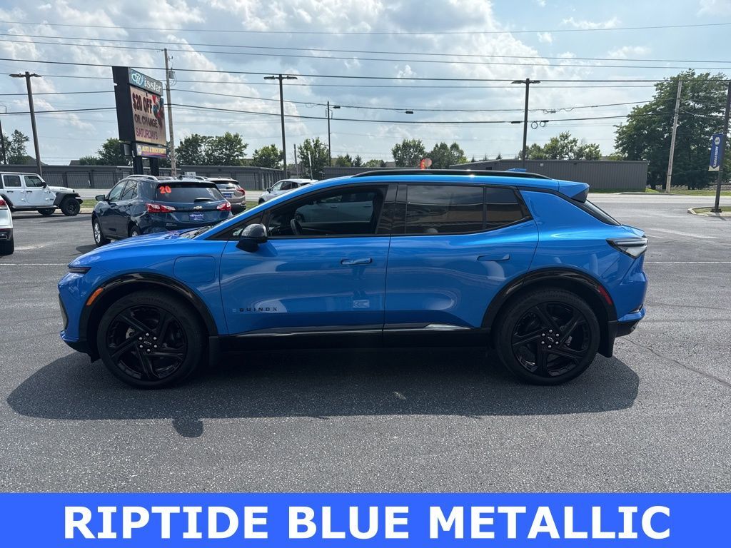 2025 Chevrolet Equinox EV RS