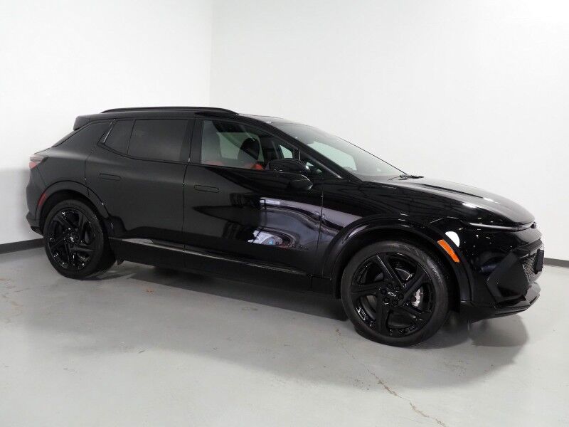 2025 Chevrolet Equinox EV RS *PANORAMA MOONROOF, NAVIGATION, ADAPTIVE CRUISE, SAFETY ALERTS, 360 VIEW CAMERAS, 17.7 INCH DISPLAY, HEATED SEATS/STEERING, REMOTE START, POWER LIFTGATE, 21 INCH WHEELS, WIRELESS CHARGING